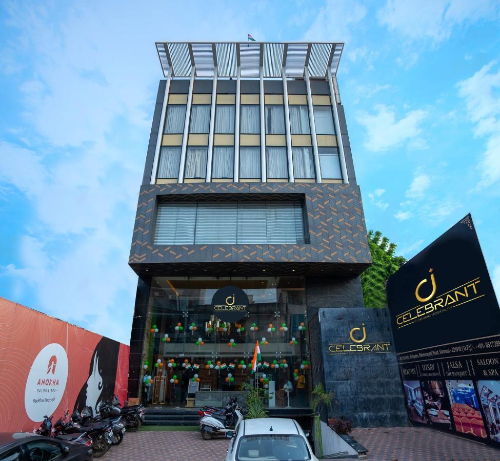 Celebrant Hotel Varanasi Exteriör bild